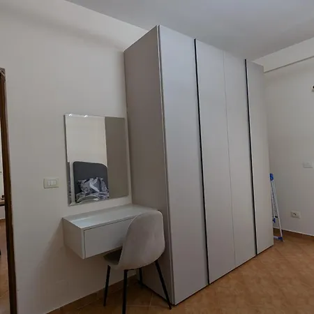 Tirana City Apartment Apartamento Tirana